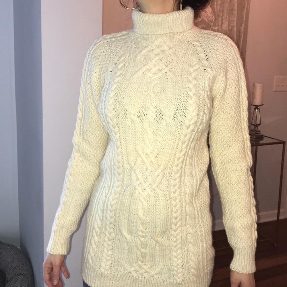 Handmade Sweater 🌸 - Picture 5 of 8